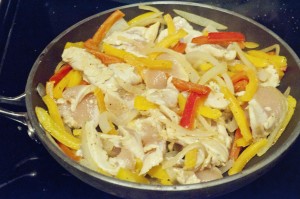 cooking, recipes, dinner recipes, fajita recipes, chicken recipes, easy chicken recipes, easy mexican recipes, easy fajita recipes, bell peppers, onions, whole wheat tortillas, tortillas