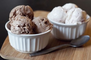 ice cream recipe, no machine ice cream recipe, easy ice cream recipe, how to make ice cream with no ice cream maker, summer ice cream, summer dessert, kid friendly ice cream, nutella recipe, nutella ice cream recipe, peanut butter chips, food, cooking, recipes, taste arkansas, no ice cream maker, creamy ice cream recipe, quick ice cream recipe