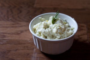 potato salad, fourth of july recipes, recipes, cooking, food, taste arkansas, potato salad recipe with sour cream, potato salad recipe with mayonnaise, potato salad recipe with dill pickles, easy potato salad, creamy potato salad, fourth of july barbecue, fourth of july BBQ, fourth of july