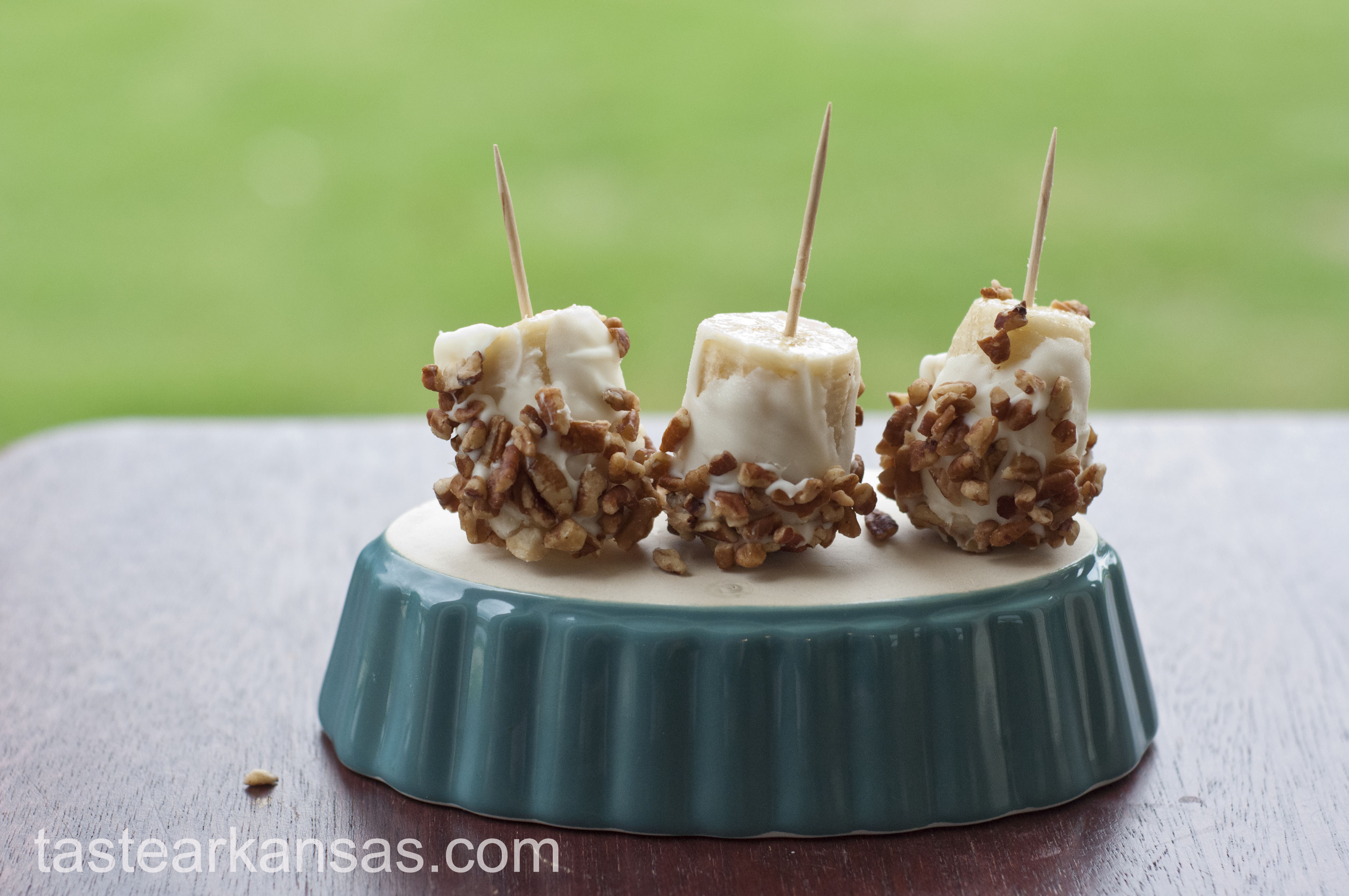 Frozen Banana Pops