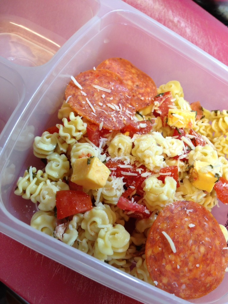 Kids Lunch pasta