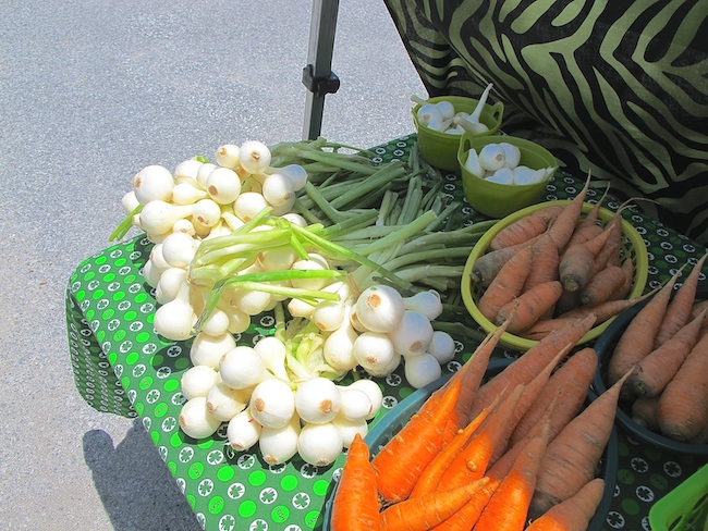 sweet onions at Rogers Farmers Market