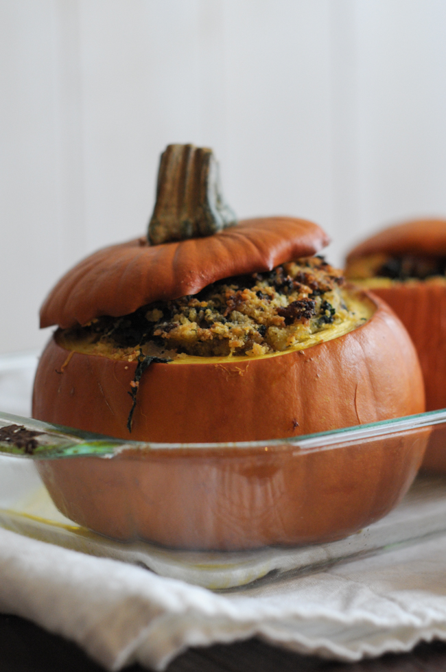 Italian-sausage-cornbread-stuffed-pumpkins-2