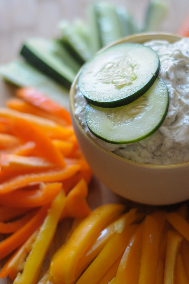 fresh-cucumber-tzaziki-sauce-1